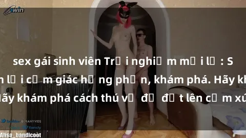 sex gái sinh viên Trải nghiệm mới lạ: Sex trong xe hơi đem lại cảm giác hưng phấn, khám phá. Hãy khám phá cách thú vị để đốt lên cảm xúc trong cuộc tình!